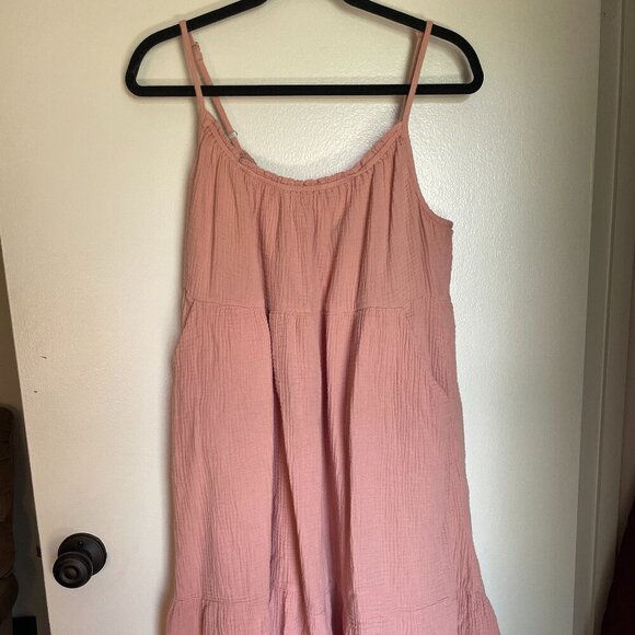Forever 21 Dresses & Skirts - 2X Forever 21 Pink Midi Dress